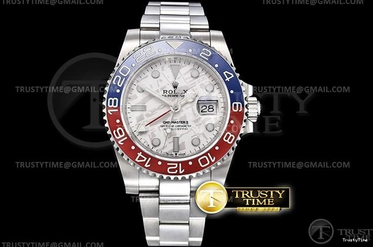 0330 ROLGMT166 – GMT II Snug 977